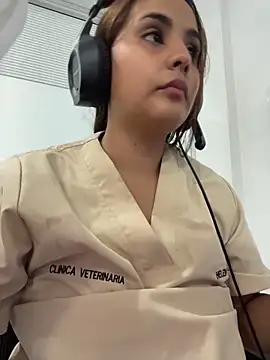 Snapshot of Noa_Harper- chatting on 03-08-26, 02:04 Noa Harper- online show from 03-08-26, 02:04