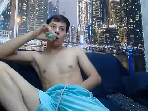 santiago xxxcol online show from 02-08-26, 11:08