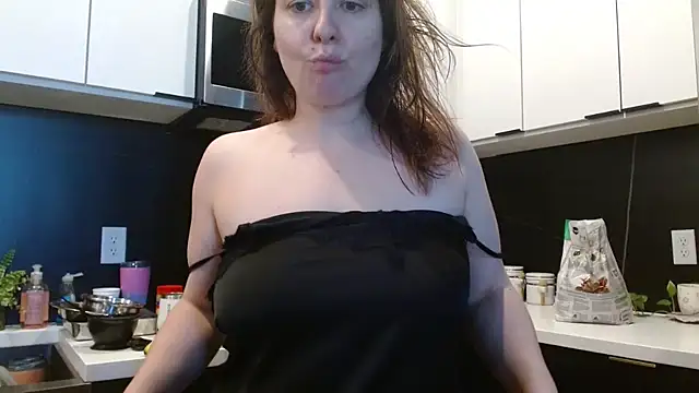 HazelSkyesChat online show from 02-27-26, 05:35