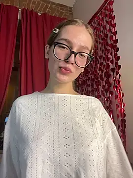 MyKittySayMeow online show from 02-14-26, 08:27