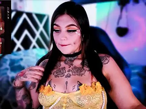 Snapshot of Zoeee_001 chatting on 02-06-26, 07:39 Zoeee 001 online show from 02-06-26, 07:39