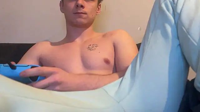Snapshot of Lucas328706 chatting on 03-14-26, 10:48 Lucas328706 online show from 03-14-26, 10:48