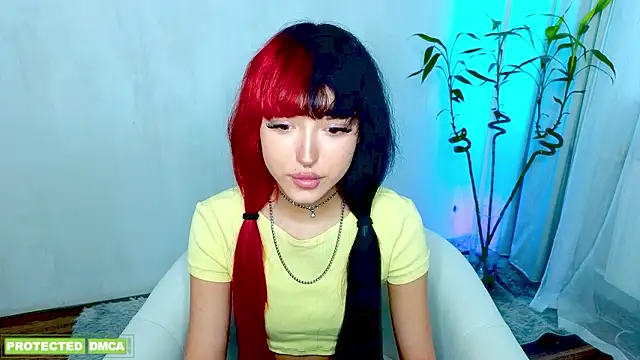 Snapshot of __Amiraa chatting on 03-04-26, 12:55 Amiraa online show from 03-04-26, 12:55