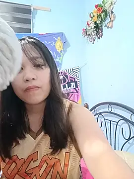 Snapshot of Amber1225 chatting on 06-08-26, 05:41 Amber1225 online show from 06-08-26, 05:41