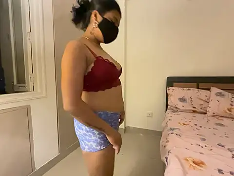 Anna girl22 online show from 03-12-26, 08:04