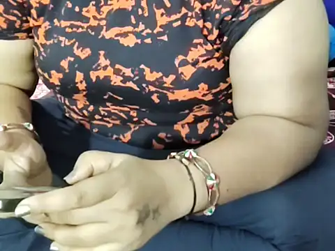 ANURADHA 2006 online show from 04-27-26, 07:28