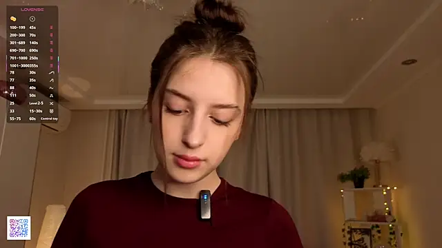 LeanneDinkle online show from 04-04-26, 04:11