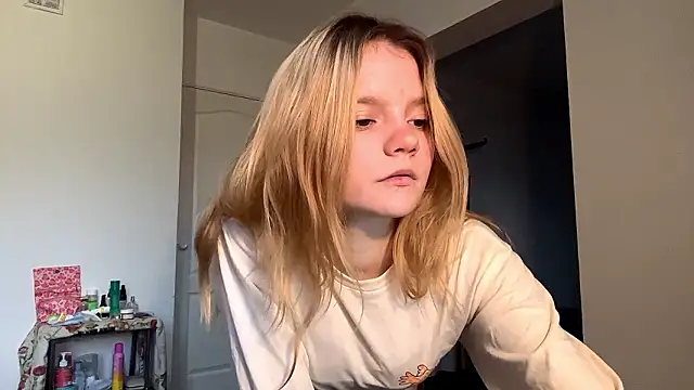 Tiffany Muse online show from 03-08-26, 03:10