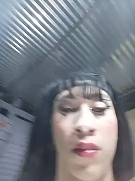 Snapshot of Doll_Geishaa chatting on 02-05-26, 01:10 Doll Geishaa online show from 02-05-26, 01:10