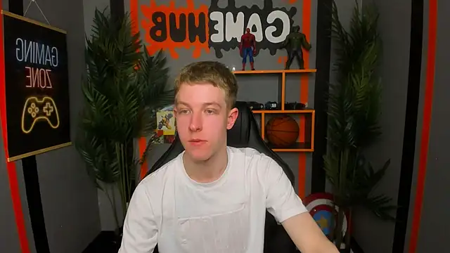 Dylan Norton online show from 04-20-26, 01:47