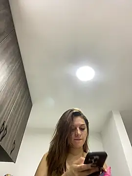 alison parkerr26 online show from 03-11-26, 01:55