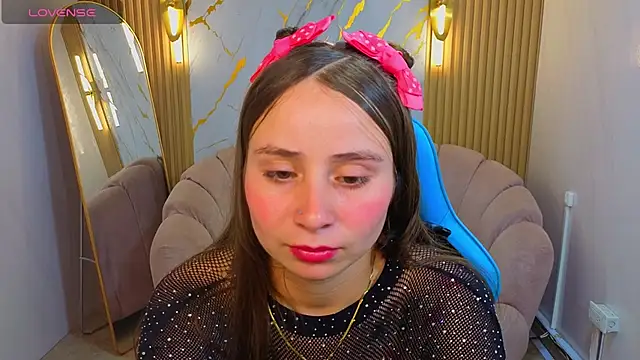 Ariana18 b online show from 03-20-26, 12:54