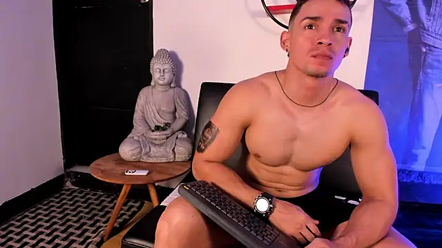 Snapshot of CRISTHIAN_WOLF1 chatting on 05-31-26, 07:48 CRISTHIAN WOLF1 online show from 05-31-26, 07:48