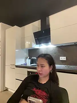 Just-Lilly online show from 04-27-26, 02:09