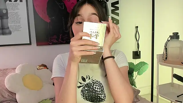 Hey lucy   online show from 04-24-26, 11:34