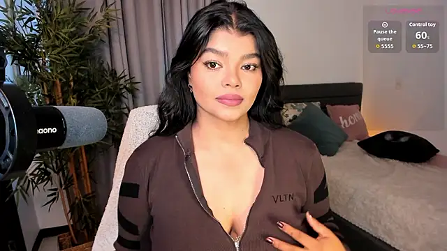 moonhelen online show from 03-02-26, 11:11