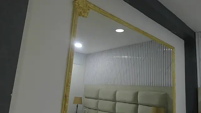 Snapshot of CarolineFyre chatting on 02-26-26, 12:37 CarolineFyre online show from 02-26-26, 12:37