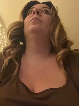 Snapshot of JasmineGlow7 chatting on 03-04-26, 10:27 JasmineGlow7 online show from 03-04-26, 10:27