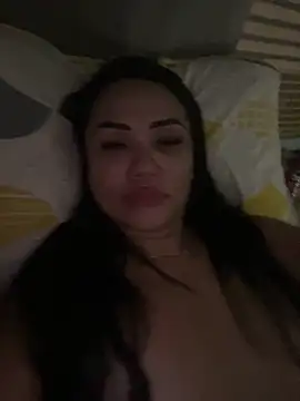 Snapshot of Deyseprado35 chatting on 02-17-26, 08:37 Deyseprado35 online show from 02-17-26, 08:37