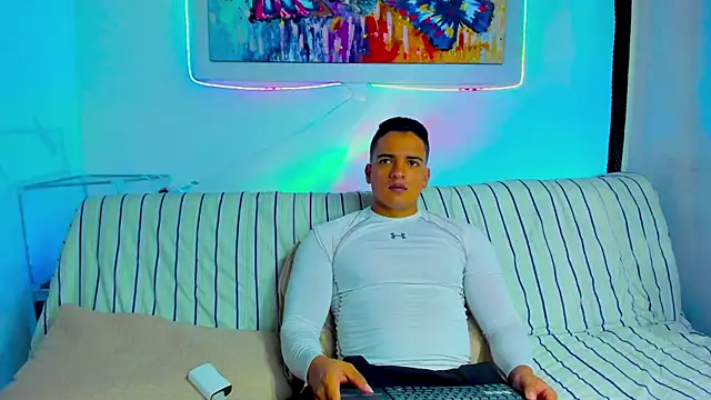 Snapshot of jhon_nicolas chatting on 02-28-26, 11:17 jhon nicolas online show from 02-28-26, 11:17