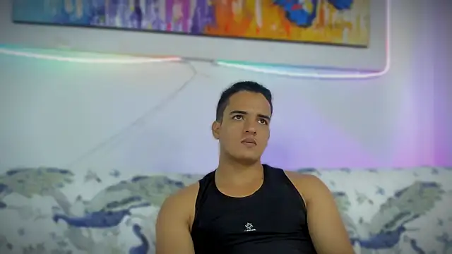 Snapshot of jhon_nicolas chatting on 03-13-26, 09:32 jhon nicolas online show from 03-13-26, 09:32