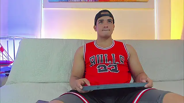 jhon nicolas online show from 04-08-26, 12:10