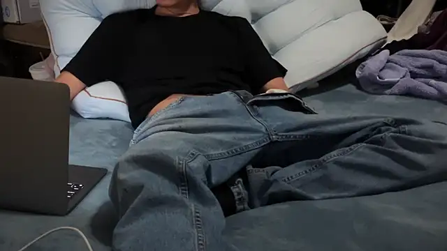 Snapshot of Mardelrey chatting on 03-04-26, 01:50 Mardelrey online show from 03-04-26, 01:50