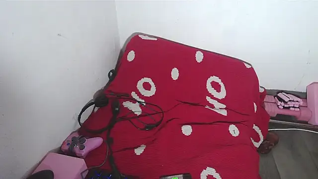 Snapshot of saddad714 chatting on 03-08-26, 04:38 saddad714 online show from 03-08-26, 04:38