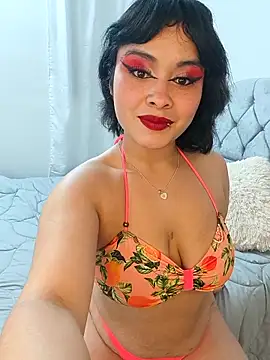 zoe love18 online show from 04-25-26, 04:48