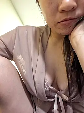 Niinaaa  online show from 02-20-26, 07:54