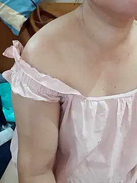 Snapshot of Yummyamasha chatting on 05-19-26, 03:29 Yummyamasha online show from 05-19-26, 03:29