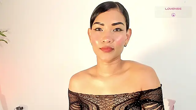 Chinese goddess  online show from 04-25-26, 02:47