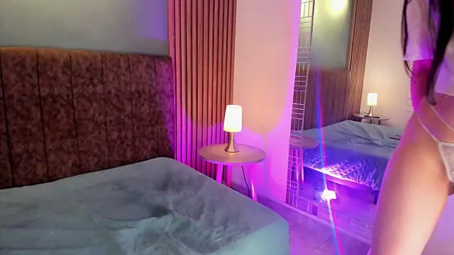 HannaWen  online show from 02-18-26, 12:45