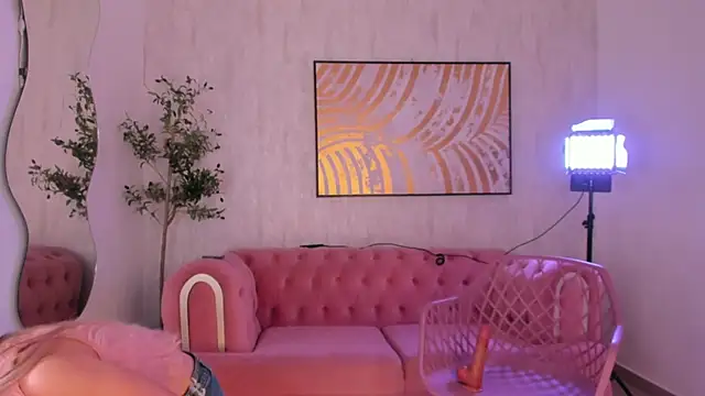 Snapshot of Polly_blossom chatting on 03-09-26, 04:33 Polly blossom online show from 03-09-26, 04:33