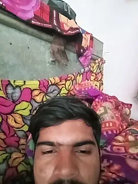 Harry302933 online show from 04-22-26, 08:06