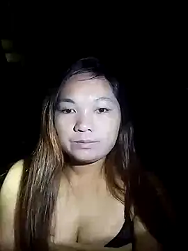 Snapshot of cute-hiphop chatting on 03-17-26, 01:21 cute-hiphop online show from 03-17-26, 01:21