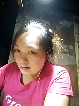 Snapshot of cute-hiphop chatting on 03-21-26, 03:15 cute-hiphop online show from 03-21-26, 03:15