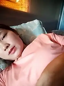 Snapshot of cute-hiphop chatting on 04-03-26, 05:05 cute-hiphop online show from 04-03-26, 05:05