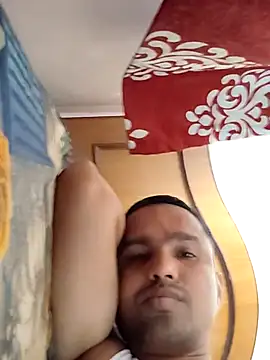 Mumbai handsom92 online show from 02-07-26, 07:34