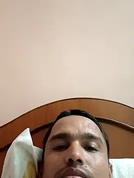 Mumbai handsom92 online show from 04-17-26, 02:20