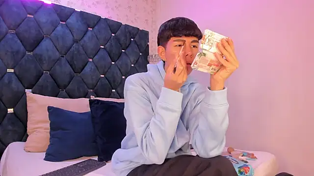 noah lewiss online show from 03-13-26, 10:44