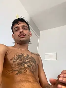 ruffvip online show from 02-02-26, 01:43