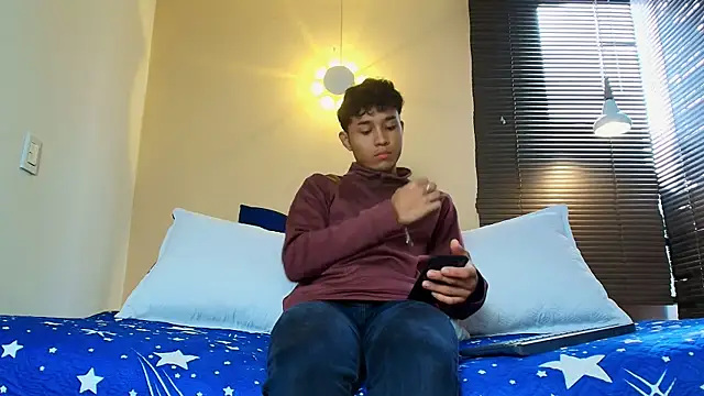 Damon Salvarote S online show from 04-23-26, 01:13