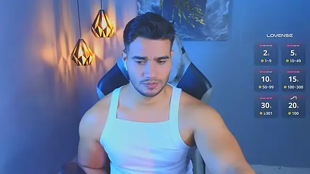 AndresRodriguez1 online show from 04-18-26, 11:38