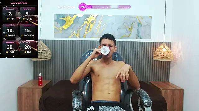 JDWhite18 online show from 02-23-26, 02:42