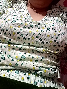 neha0882 online show from 02-15-26, 10:47