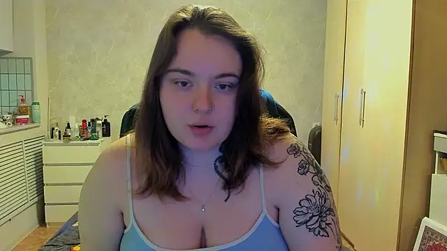 katya idinax online show from 02-12-26, 03:51