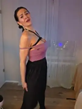 Bella Velour online show from 03-02-26, 07:15