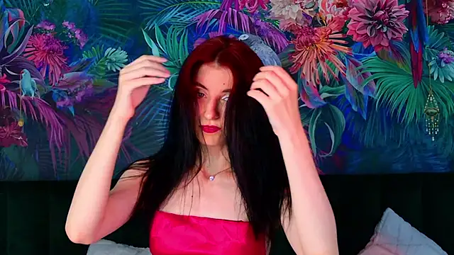 NicoleLuxe online show from 07-07-26, 06:01
