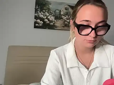 kelseyblu online show from 04-28-26, 10:48